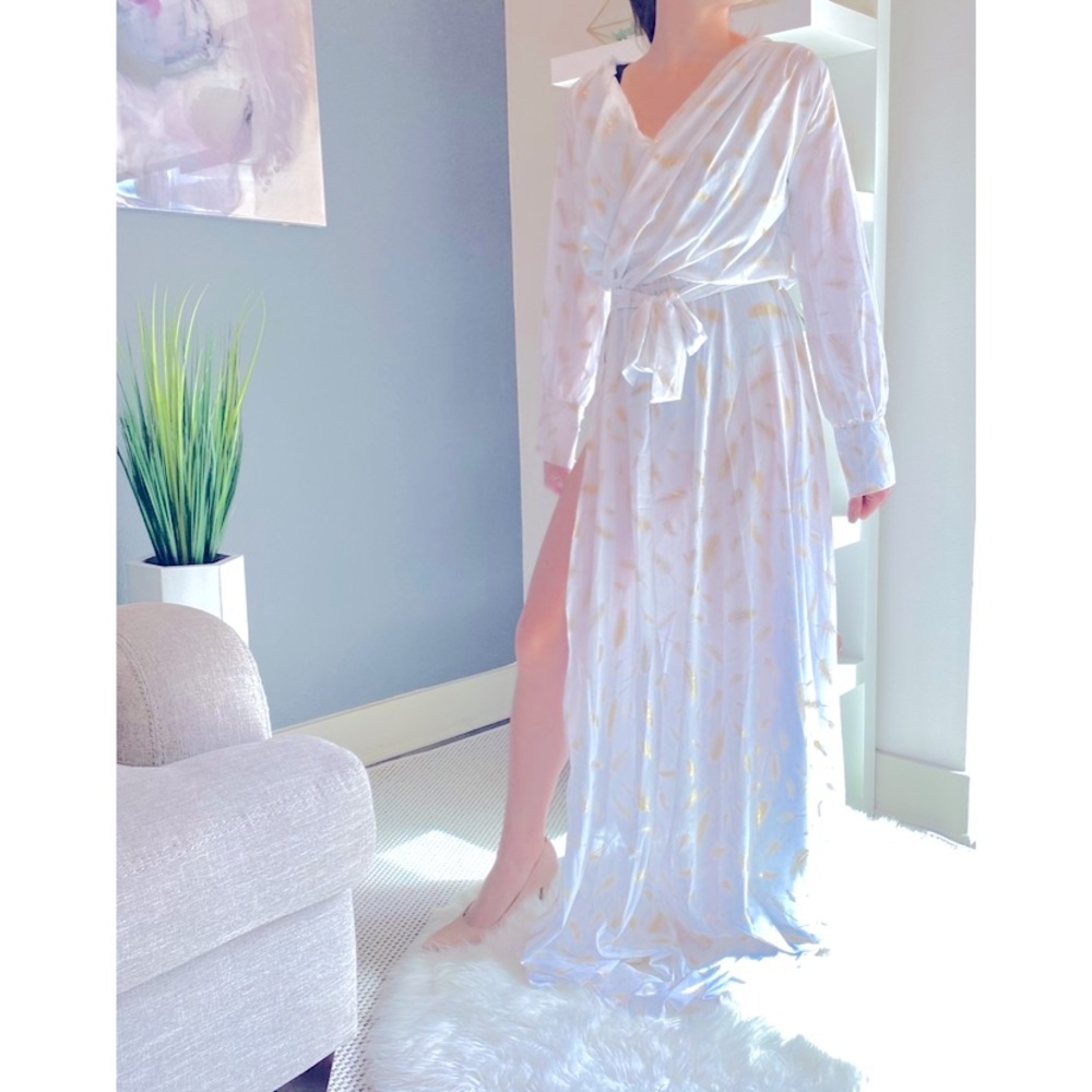 Sexy Two Split Belted Maxi Dress White with Gold Feathers